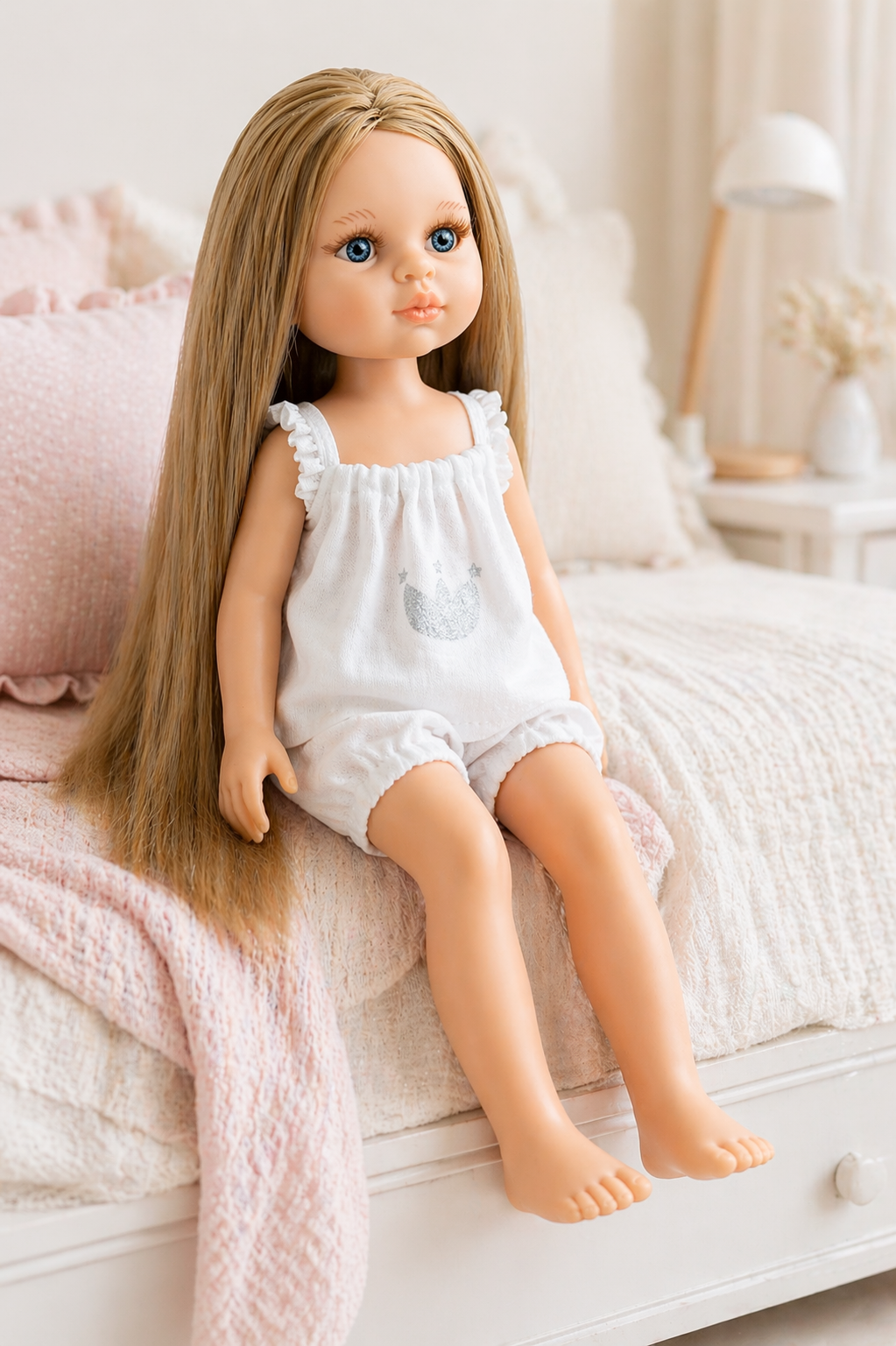 Carla Amiga von Paola Reina – Mädchenpuppe Schlafanzug 32 cm – Bild 4